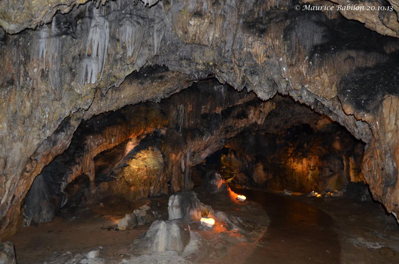 La grotte d' Osselle 25410 Roset-Fluans